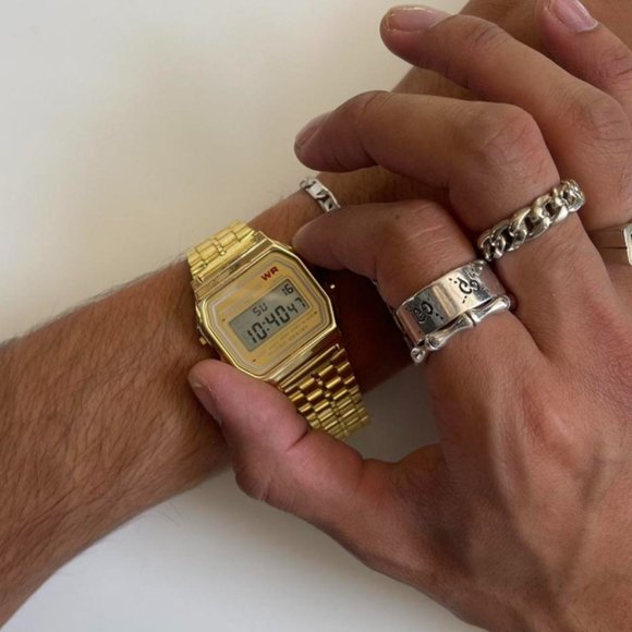 Y2K 2000s vintage retro gold stainless steel digital watch - Picture 6 of 6